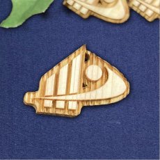 画像1: 【ロゴデータから製作】国産ヒノキ使用　オリジナル木製社章　10個セット (1)